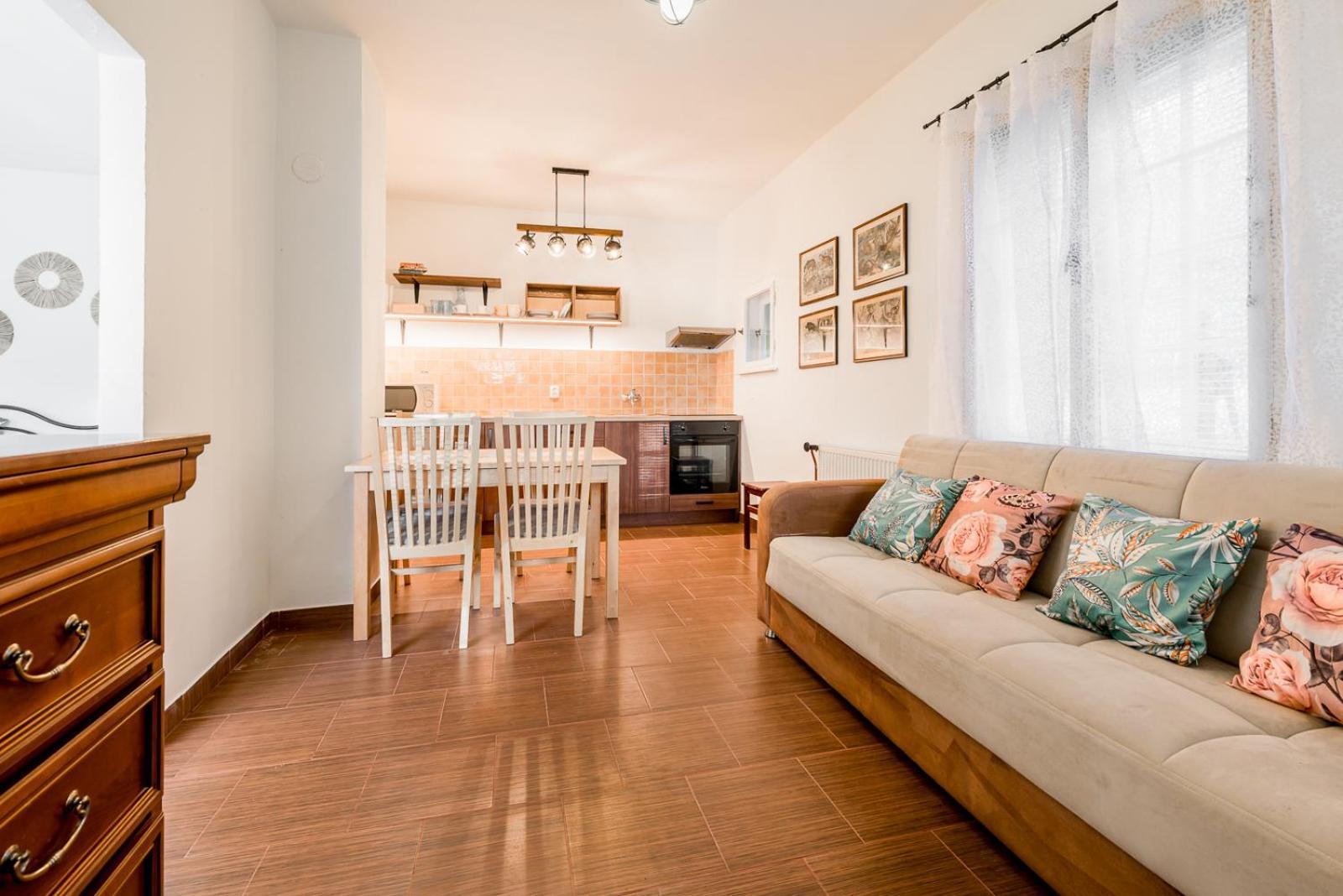 Apartman Lucie Libechov ภายนอก รูปภาพ